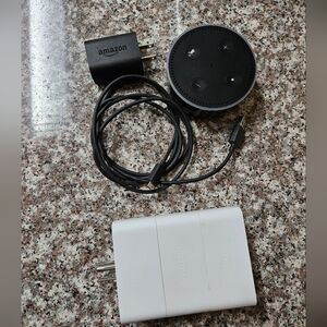 Echo Dot and 3 Amazon Smart Plugs